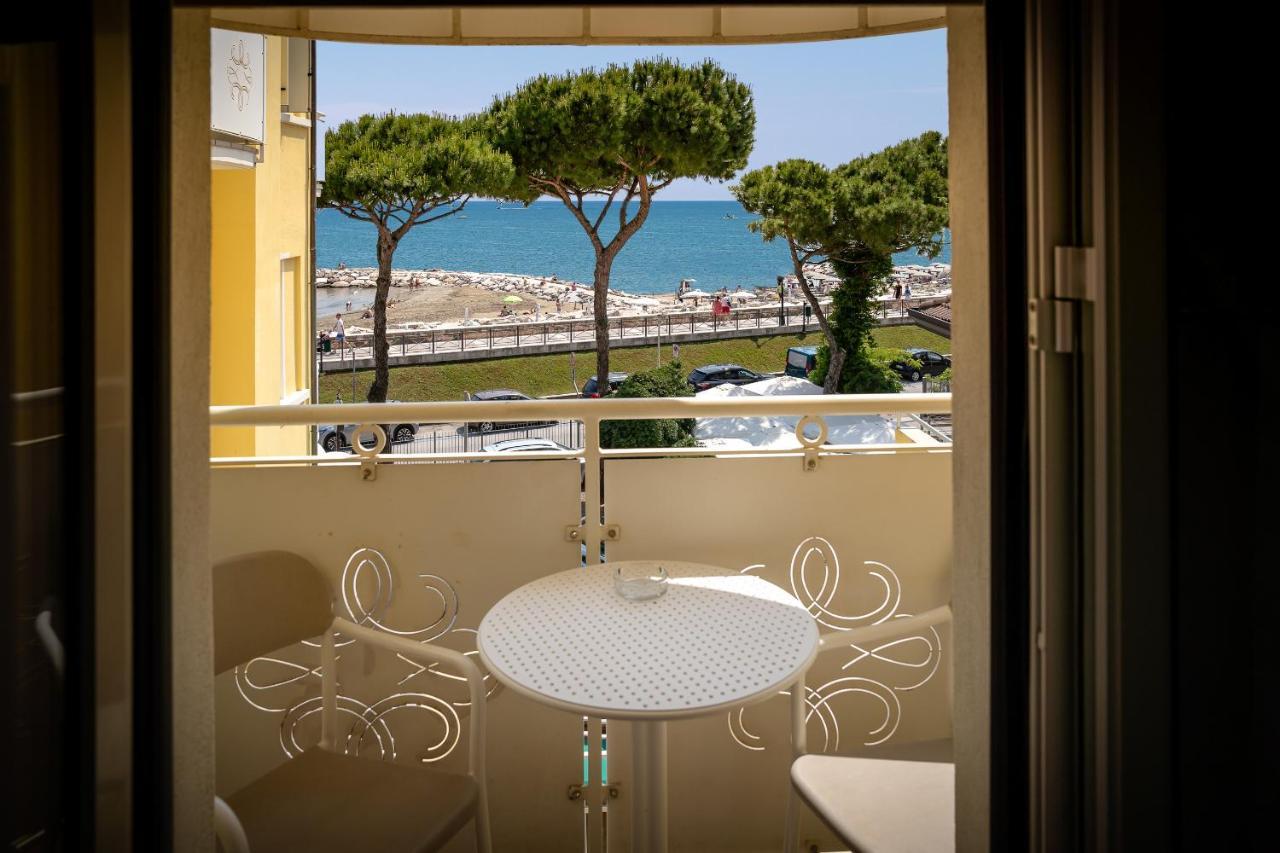 Hotel Le Lampare Caorle Zewnętrze zdjęcie