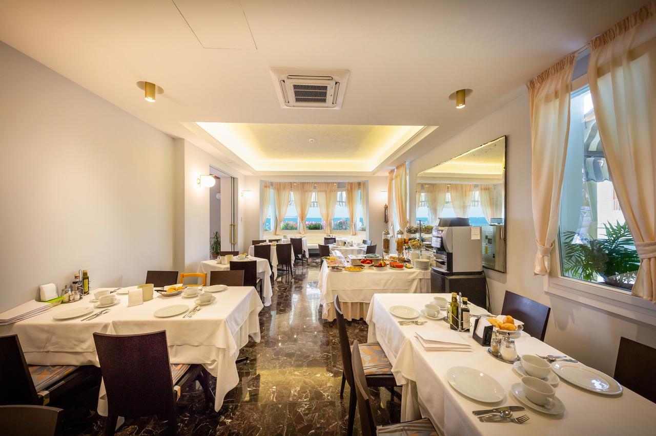 Hotel Le Lampare Caorle Zewnętrze zdjęcie